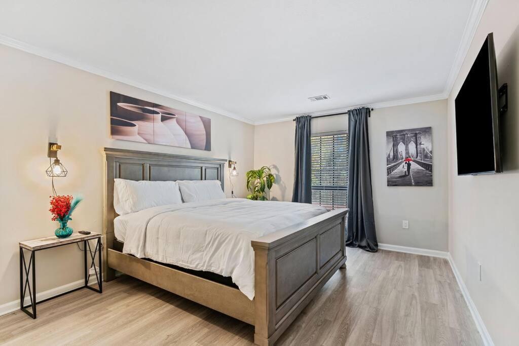 M1 - Private And Serene 1Bdr 1Ba Ensuite Shared Room Atlanta Exterior photo